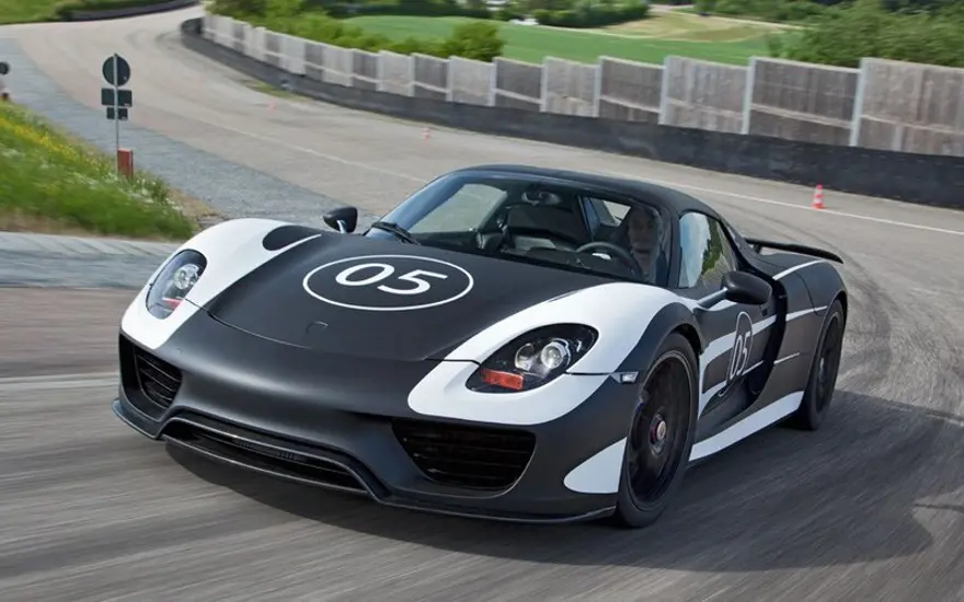 Hibrit Porsche: 918 Spyder 3