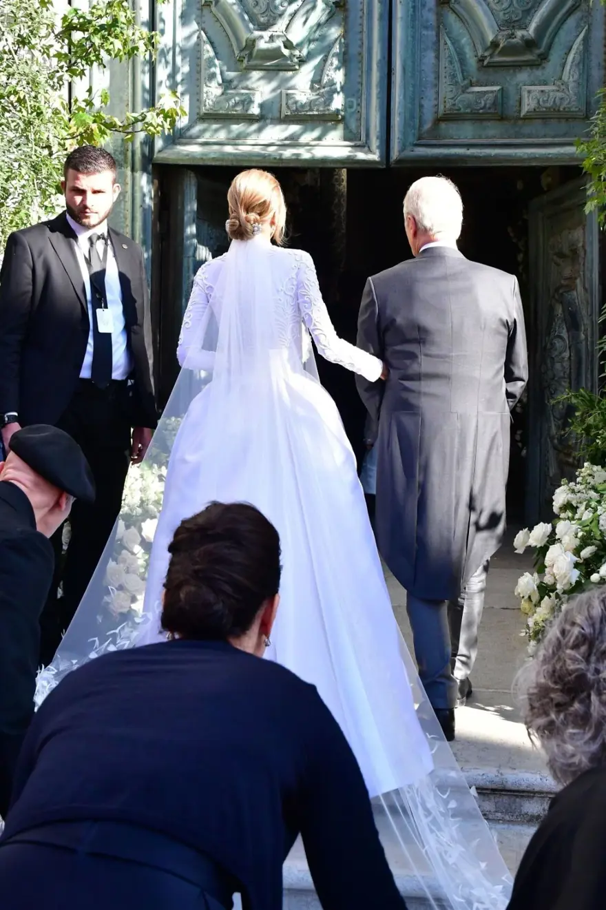 Dünyanın en zengin üçüncü kişisinin oğlu AlexandreArnault evlendi 25 Dünyanın en zengin üçüncü kişisinin oğlu AlexandreArnault evlendi 25