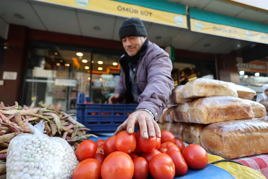 Türkiye'nin en büyük pazarı: Kökeni 1800'lü yıllara dayanıyor, ''Dile kolay 2 bin tezgah var!'' 5