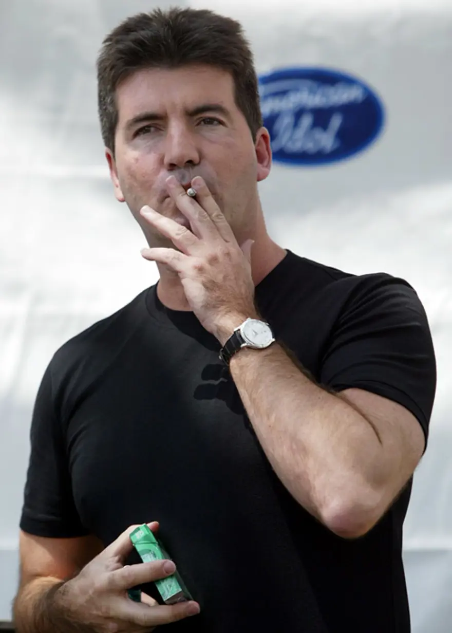 Sigarasız yapamayan ünlüler 40