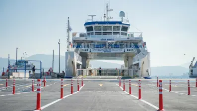 İzmir'de arabalı vapur ücretlerine zam