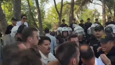 Kadıköy'de izinsiz gösteri: 47 kişi gözaltına alındı