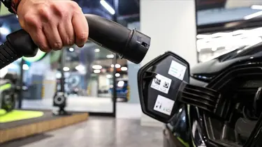 Trump'tan elektrikli araçlarla ilgili yeni açıklama: Vergi indirimi ve teşvikler çok iyi şeyler değiller