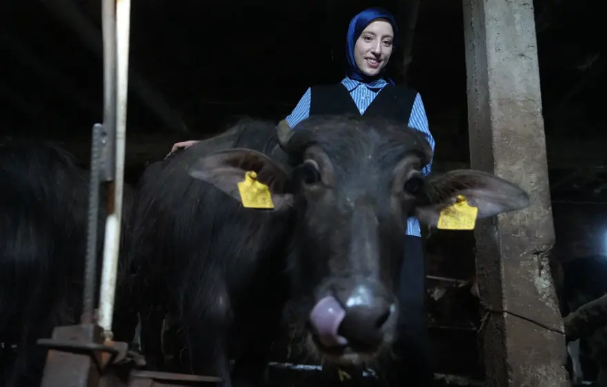 Devlet desteğiyle kendi çiftliğini kurdu: Köyün simgesi oldu 1