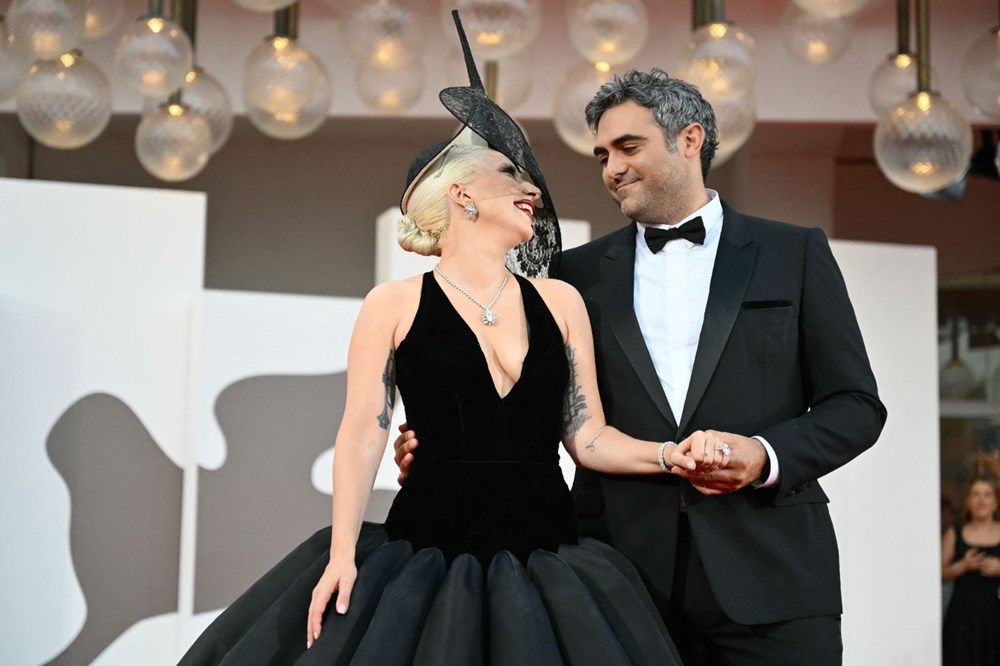 Lady Gaga, sevgilisinin evlilik teklifini şaka sanmış!