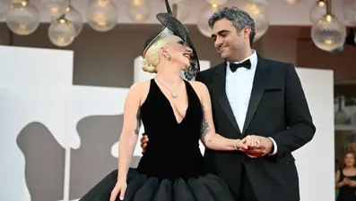 Lady Gaga, sevgilisinin evlilik teklifini şaka sanmış!