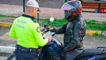 Isparta'da motosiklet denetimileri devam ediyor