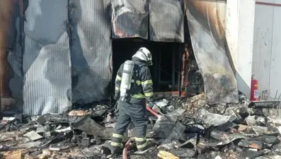 Batman'da dondurma fabrikasında yangın