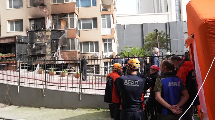 Beşiktaş&#x27;taki yangın faciasıyla ilgili 8 gözaltı