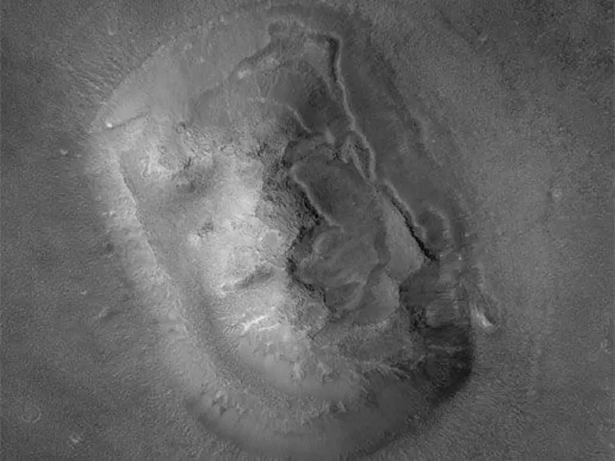 Astronomlar Mars'ta bir 'Ayı' keşfetti 6