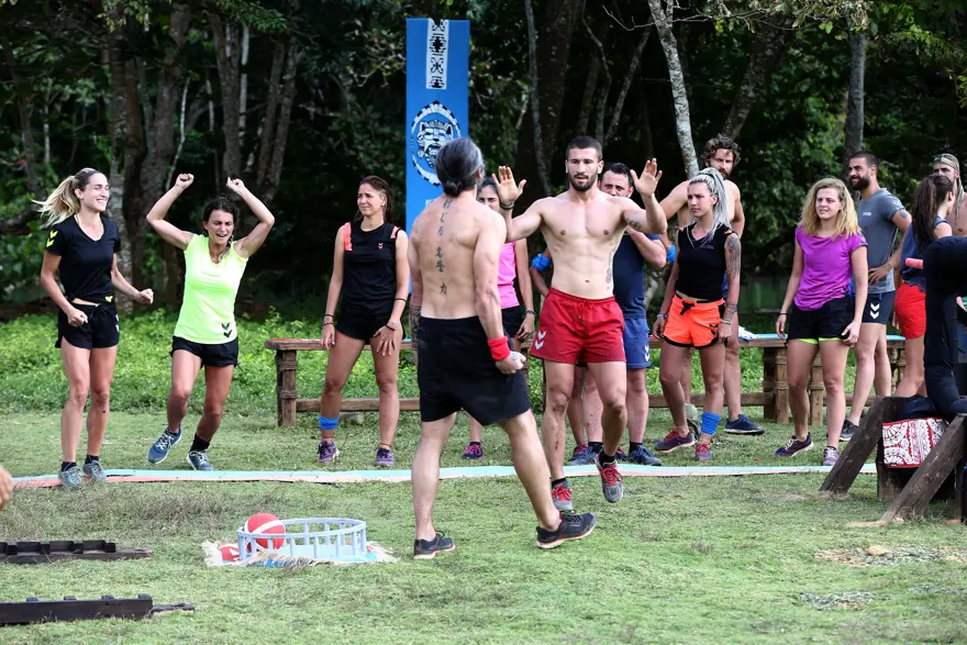 Survivor 2017 yarışmacılarının yarı final şıklığı ve değişimi 4