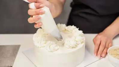 Pastacı kreması tarifi, nasıl yapılır? (Pastacı kreması malzemeleri ve yapılışı)