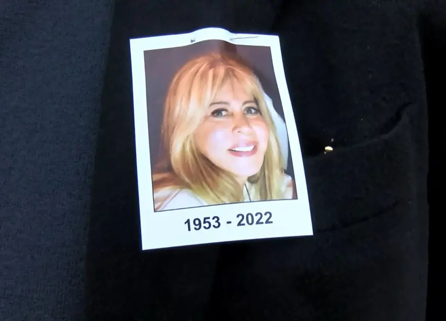 İş insanı Dilek Ertek için gıyabi cenaze namazı 