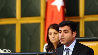 Demirtaş: Başbuğ istifa etmeli
