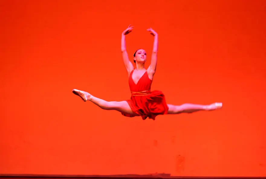 Balenin yıldızları yer çekimine meydan okudu 7 Balenin yıldızları yer çekimine meydan okudu 7