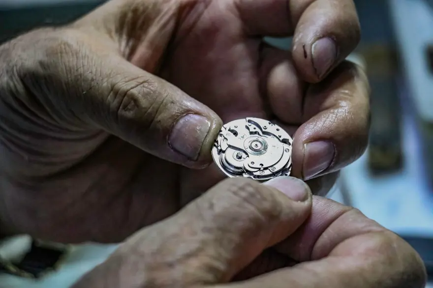 ''MEKANİK SAATLER DAHA UZUN ÖMÜRLÜ'' 2 ''MEKANİK SAATLER DAHA UZUN ÖMÜRLÜ'' 2