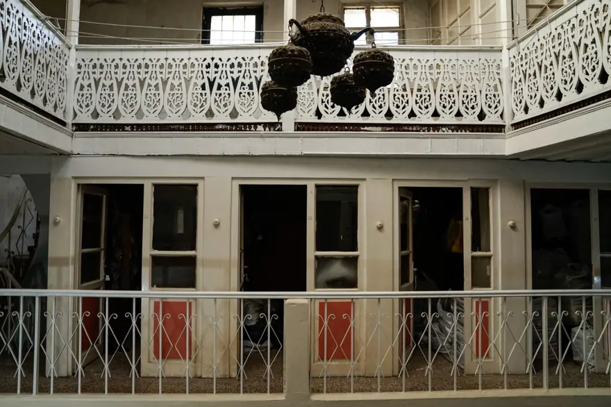 Tarihi hamam 29 milyondan satışta 19