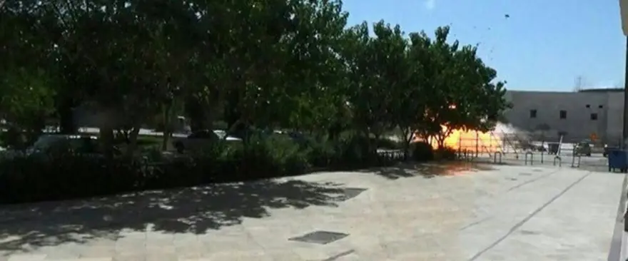 İran Meclisi ve Humeyni Türbesi'nde saldırı 5 İran Meclisi ve Humeyni Türbesi'nde saldırı 5