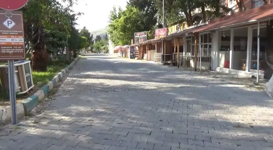 'Sakin şehir' Halfeti sessizliğe büründü 8 'Sakin şehir' Halfeti sessizliğe büründü 8