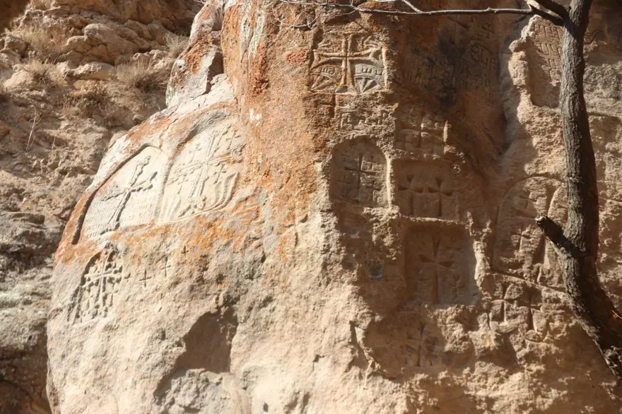 Van'daki Saint Stefanos Kilisesi turizme kazandırılacak 13 Van'daki Saint Stefanos Kilisesi turizme kazandırılacak 13