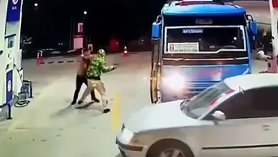 Dolmuş şoförlerinden hatlarına dahil edilen otobüslere saldırı