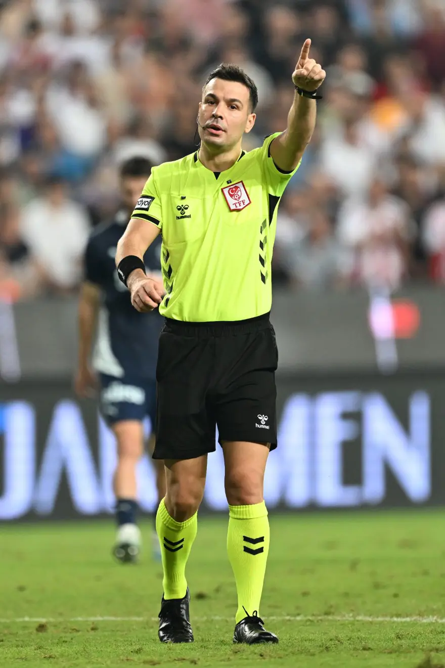 Fenerbahçe, Antalya'dan 3 puanla dönüyor 17