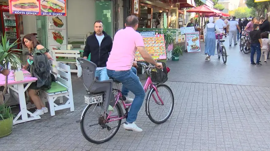 Adalarda akülü araçlara yasak gelince bisikletlere talep arttı 1