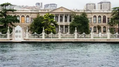 Dolmabahçe'nin gizli sanat mekanı: Milli Saraylar Resim Müzesi