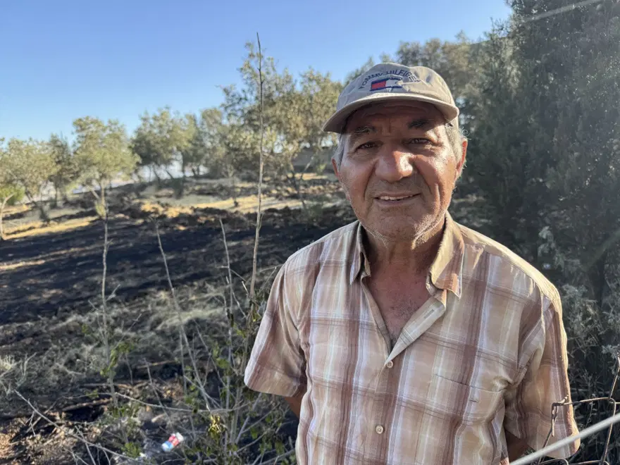 İzmir'de sabaha kadar dehşeti yaşadılar: Gökyüzünden kıvılcım yağdı 5 İzmir'de sabaha kadar dehşeti yaşadılar: Gökyüzünden kıvılcım yağdı 5