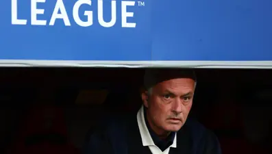 Jose Mourinho'nun Fenerbahçe sözlerine tepki: "Konuşurken dikkat etsin, yanlış yaptı!"