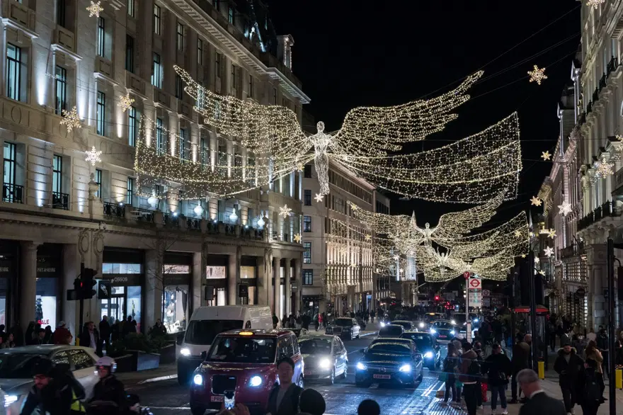 Londra sokakları Noel ve yılbaşı için süslendi 11 Londra sokakları Noel ve yılbaşı için süslendi 11