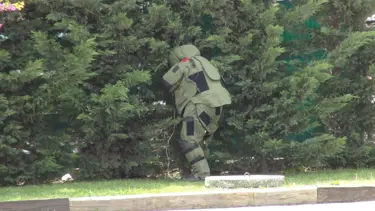 İstanbul'da cami bahçesindeki şüpheli valiz polisi alarma geçirdi