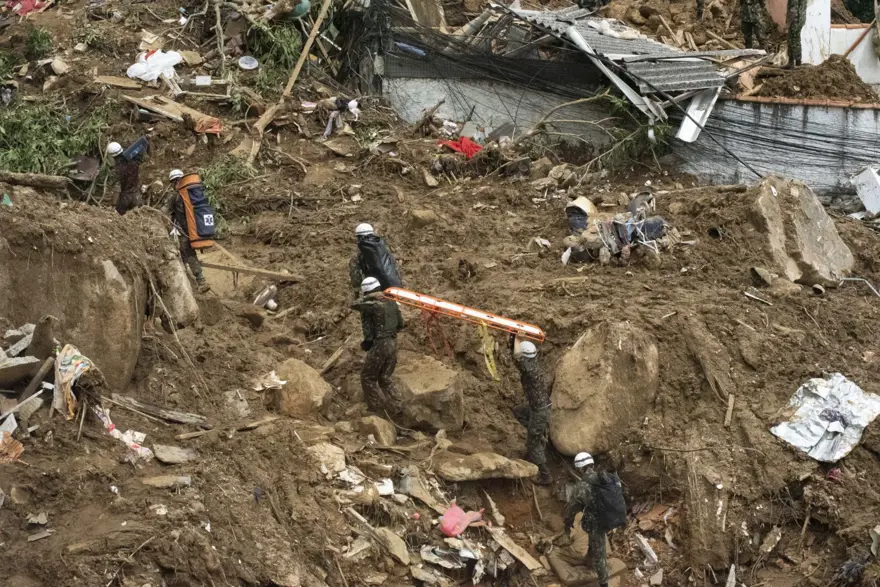 Brezilya'daki sel felaketinde ölenlerin sayısı 111'e yükseldi 14