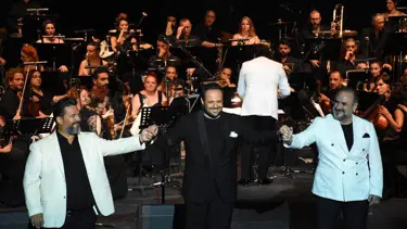 Murat Karahan, Hakan Aysev ve Efe Kışlalı'dan müzik resitali