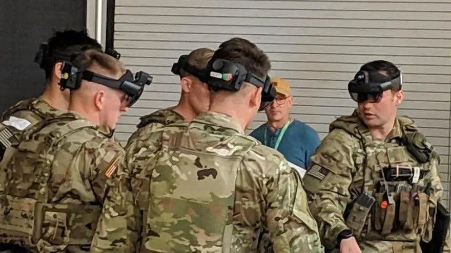 ABD ASKERLERİ HOLOLENS 2'Yİ TEST ETMEYE BAŞLADI 25