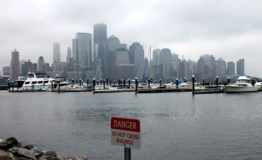 New York yara sarıyor 229 New York yara sarıyor 229
