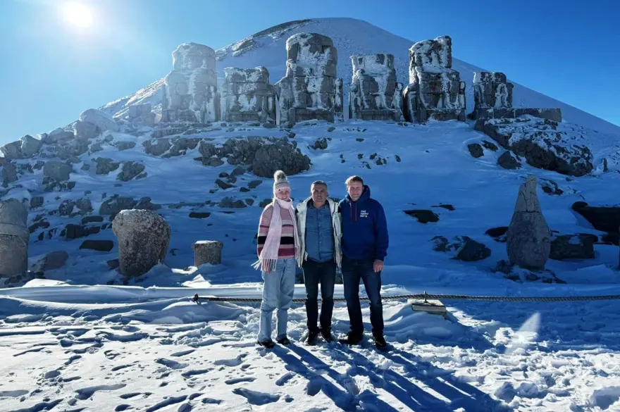 Yabancı turistler Nemrut'a hayran kaldı: Bu sanat eseri başka yerde yok 1