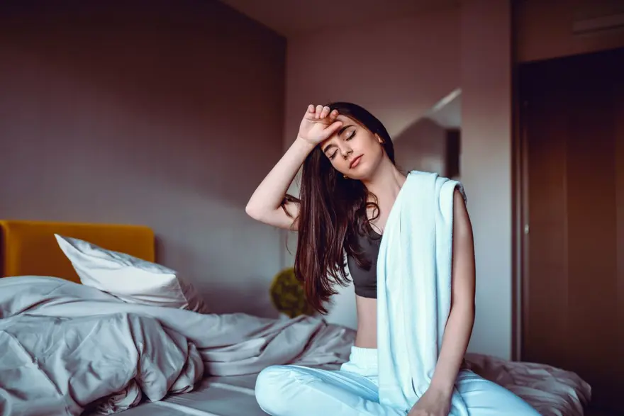 Omicron varyantının neden olduğu semptomların güncel listesi: Omicron'un belirtileri kaç günde ortaya çıkıyor? 9