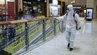 AVM'lere kaç kişi gitti? (AYD Başkanı rakamları açıkladı)