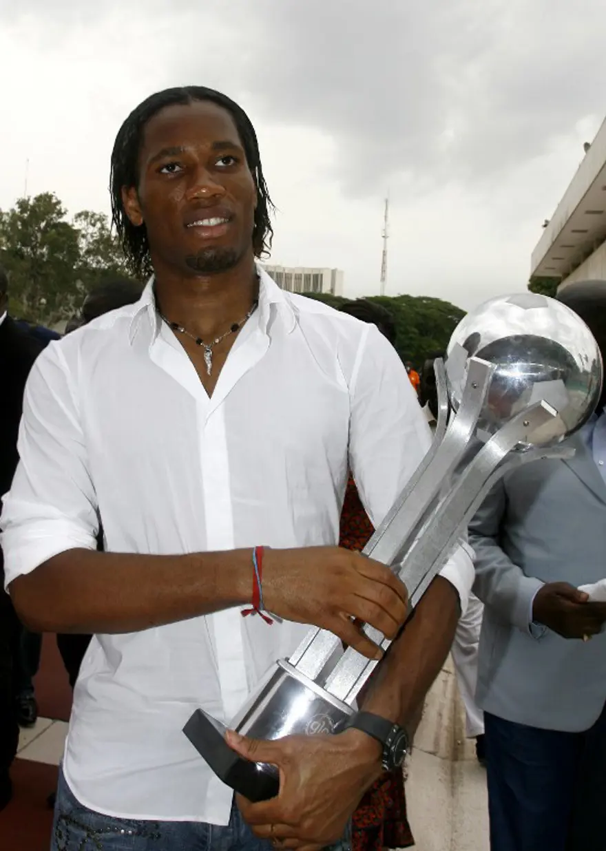 Drogba'nın 6. durağı Galatasaray 35