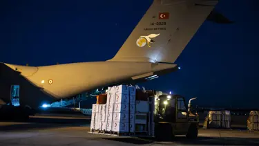 Türkiye'den Lübnan'a yardım malzemesi