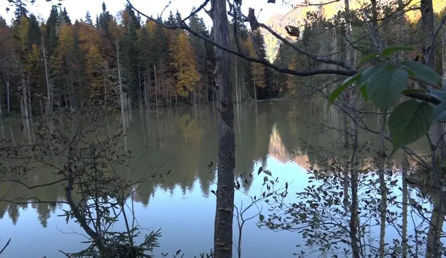Artvin’deki iki ayrı Karagöl’de iki farklı mevsim yaşanıyor 6