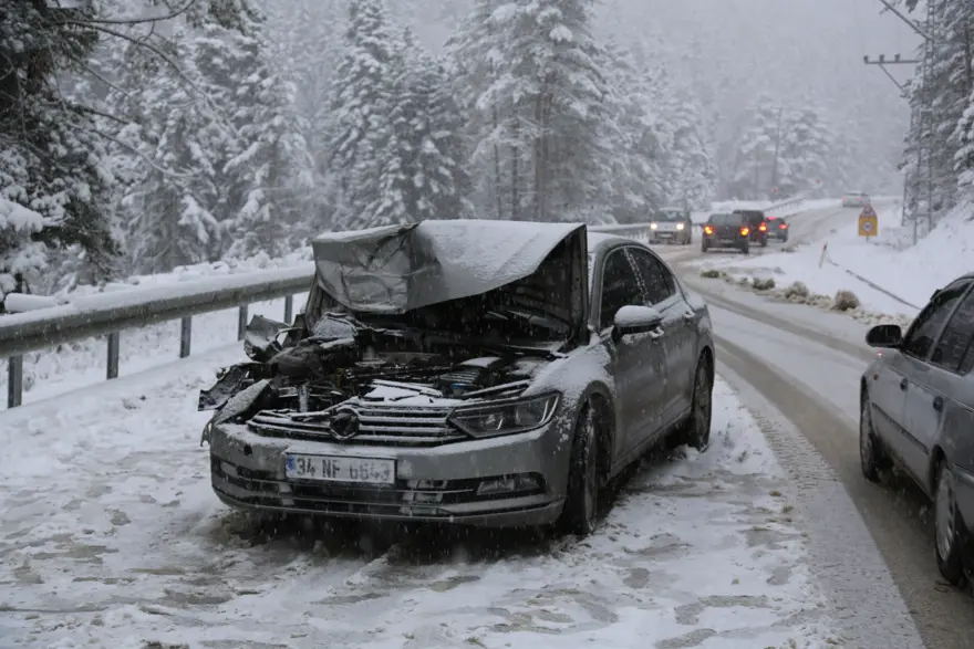 Ağrı-Iğdır karayolu ulaşıma kapandı 6
