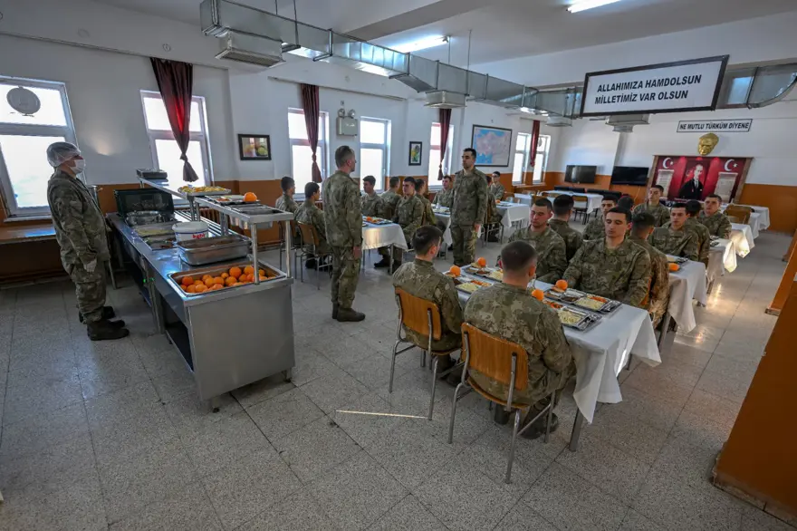 "Hudut kartalları" yeni yılı elleri tetikte karşıladı 10