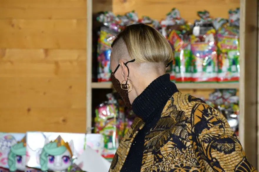 Prenses Charlene sonunda ailesiyle buluştu 7