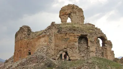 Erzurum'un tarihe meydan okuyan eseri 'Bana Katedrali' ilgi bekliyor
