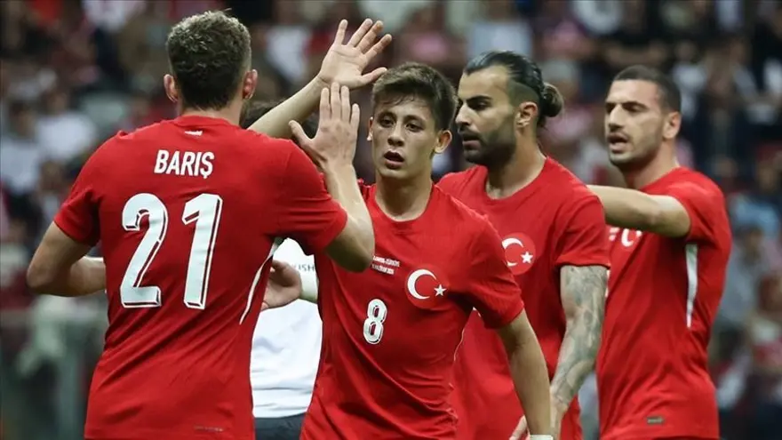 MİLLİ TAKIMDA 2 EKSİK 4