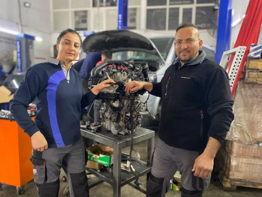 13 yıl yat kaptanlığı yaptı şimdi oto tamircisi! 2 çocuk annesi Döndü: Hem anne hem ustayım 8