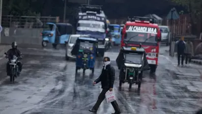 Hindistan ve Nepal’de şiddetli yağışlar: 92 kişi öldü