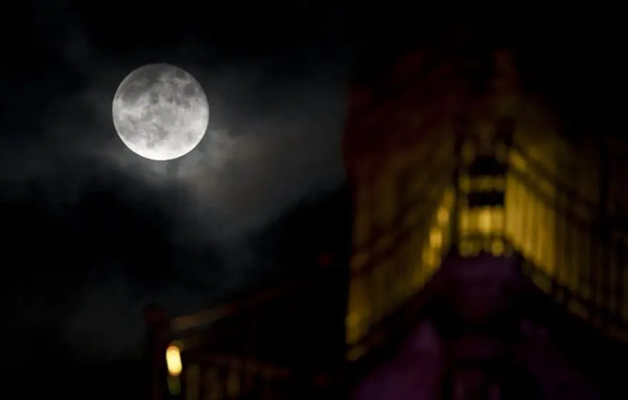 Süper Ay için geri sayım (Süper Ay Türkiye'den izlenebilecek mi?) 22